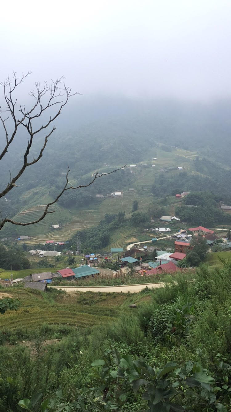 Trekking ke Cat Cat Village, Mengintip Rumah Suku Minoritas Vietnam