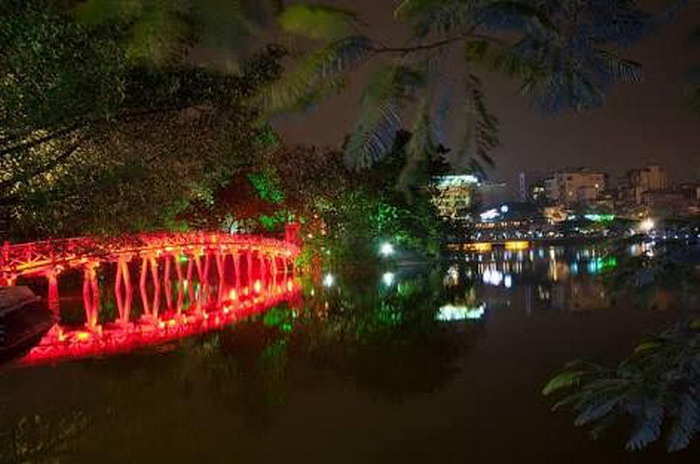 Old Quarter dan Danau Hoan Kiem, Hanoi, Vietnam